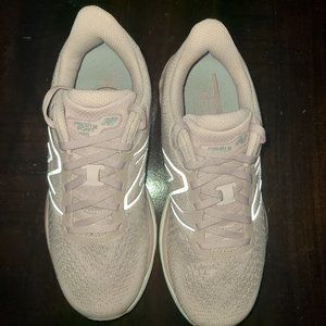 New Balance Women's Fresh Foam X 880v12 Running Shoes